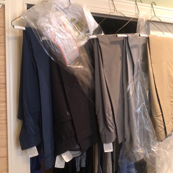 Under Armour Other - 5 pair 36x30 Under Armor Golf Pants